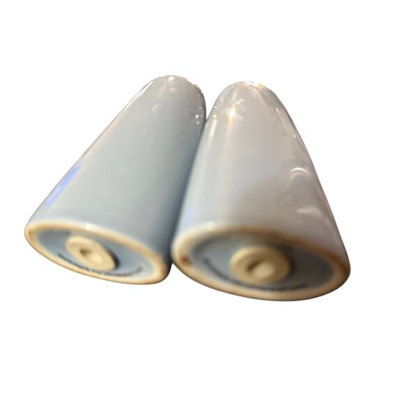 Vintage Ceramic Salt & Pepper Shakers
Light blue MCM. 3.5" tall and 1.5" wide - Picture 1 of 2